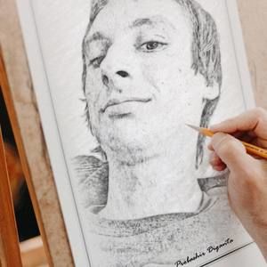 Meet your Posher, Remy